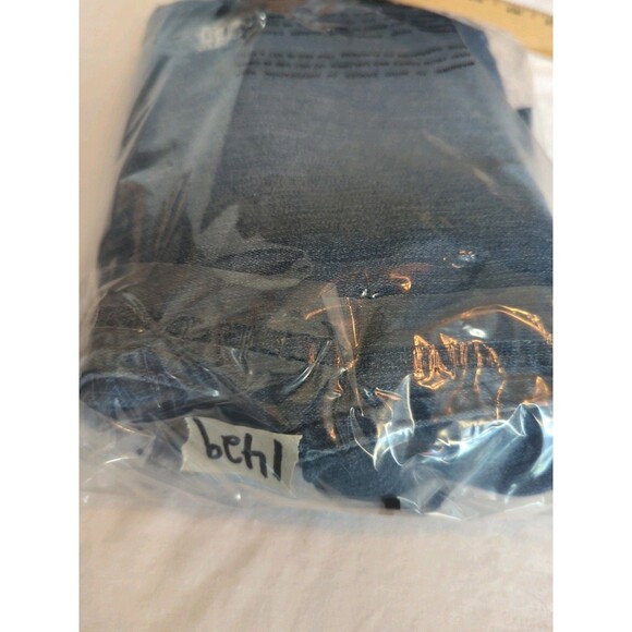Abercrombie & Fitch Womens MidRise Jeans 10 Distressed Ankle Denim Whimsy Boho - Picture 7 of 7